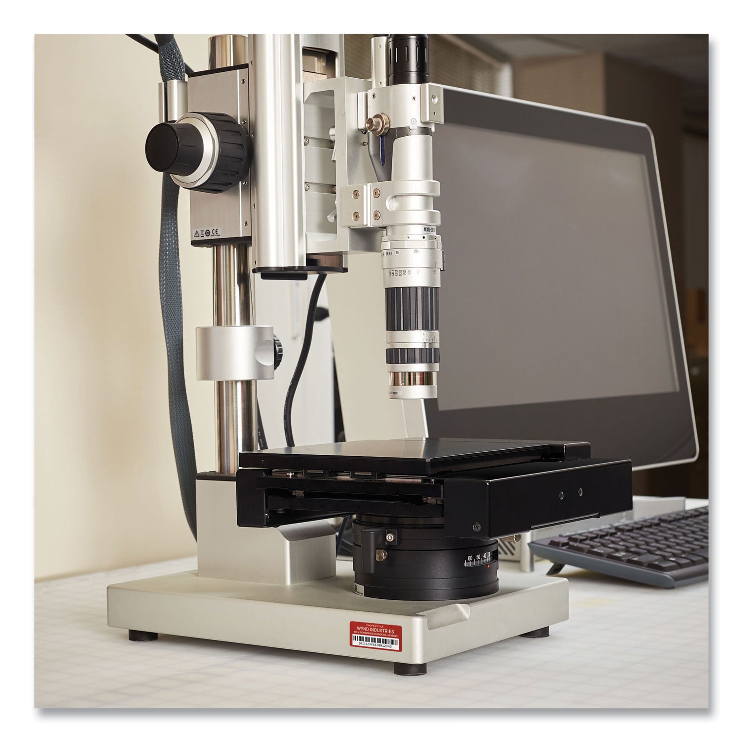 Avery PermaTrack Durable White Asset Tag Labels, Laser Printers, 0.75 x 1.5, White, 40/Sheet, 8 Sheets/Pack