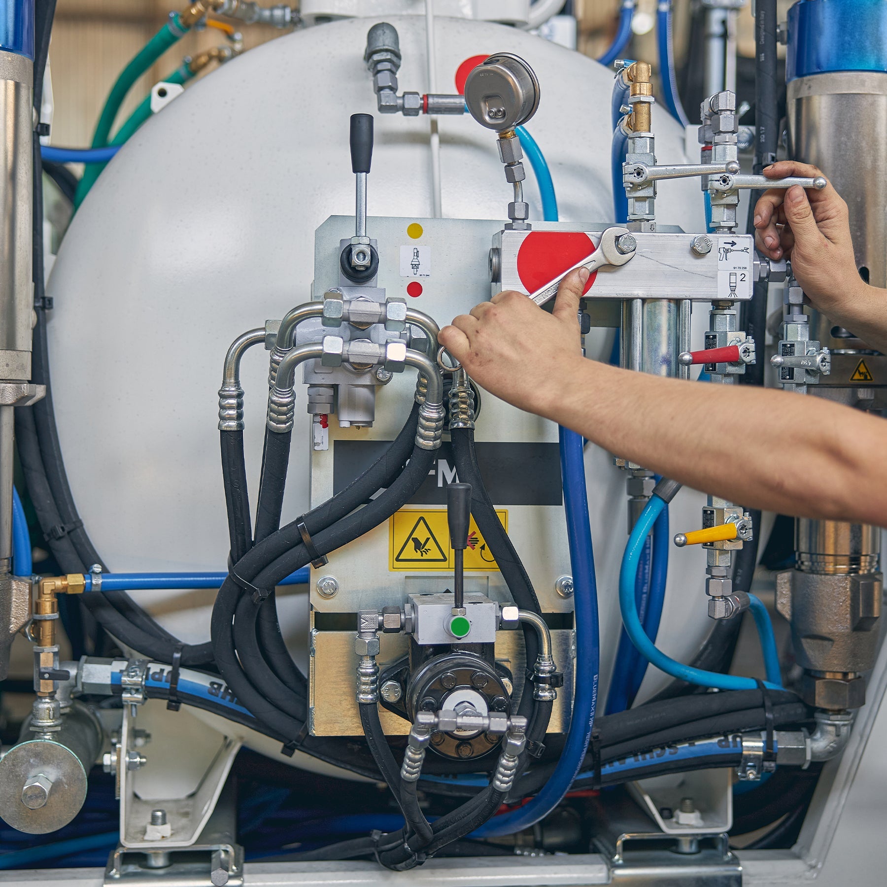 4" Permanent Color-Code Round Dot Inventory Labels: 250/Roll